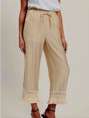 Boston Proper Woven Fringe Bottom Crop Pants